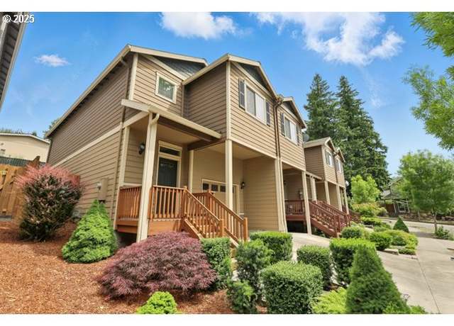 Property at 17920 Balken Ave, Sandy, OR 97055, 3 beds, 2.5 baths