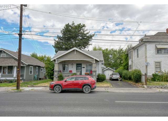 Property at 607 SW Court Ave, Pendleton, OR 97801, 4 beds, 2 baths