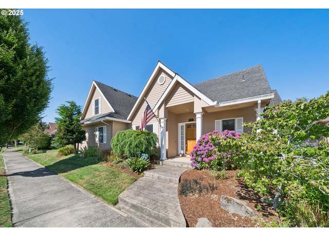 Property at 2787 Hazelnut Dr, Woodburn, OR 97071, 3 beds, 2.5 baths