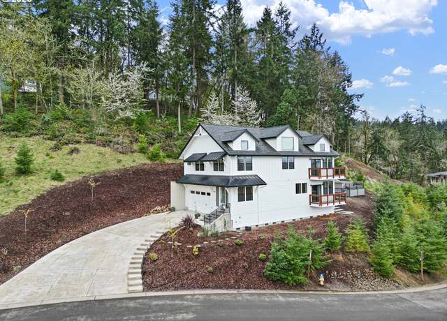 Property at 3472 Mountain Ash Blvd, Eugene, OR 97405, 4 beds, 2.5 baths