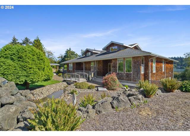 Property at 4612 NE I Ave, Neotsu, OR 97364, 3 beds, 3 baths