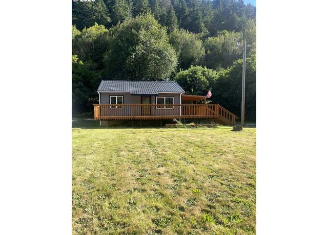 Property at 337 Main St, Scottsburg, OR 97473, 2 beds, 1 bath