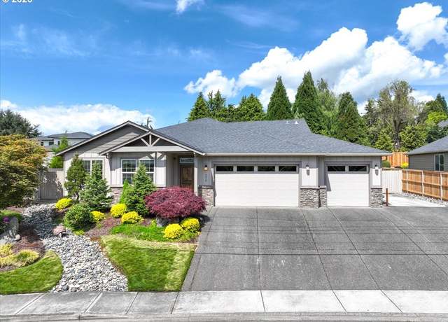 Property at 4414 NW 122nd St, Vancouver, WA 98685, 4 beds, 2.5 baths