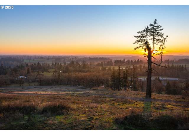 Property at 533 SW Hoffman Rd, West Linn, OR 97068
