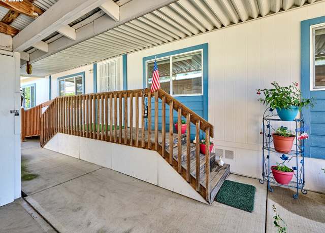 Property at 4249 Larch St NE, Salem, OR 97305, 3 beds, 2 baths