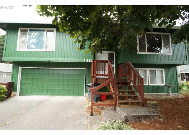 Property at 2411 NE Hyde St, Hillsboro, OR 97124, 3 beds, 2 baths