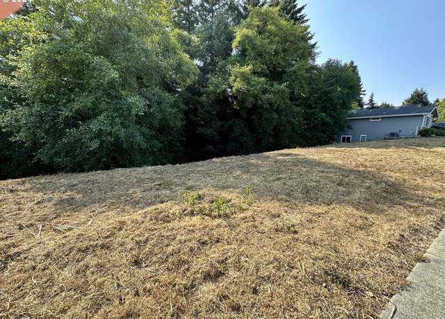 Property at 6807 Magnolia Ct #4, Brookings, OR 97415
