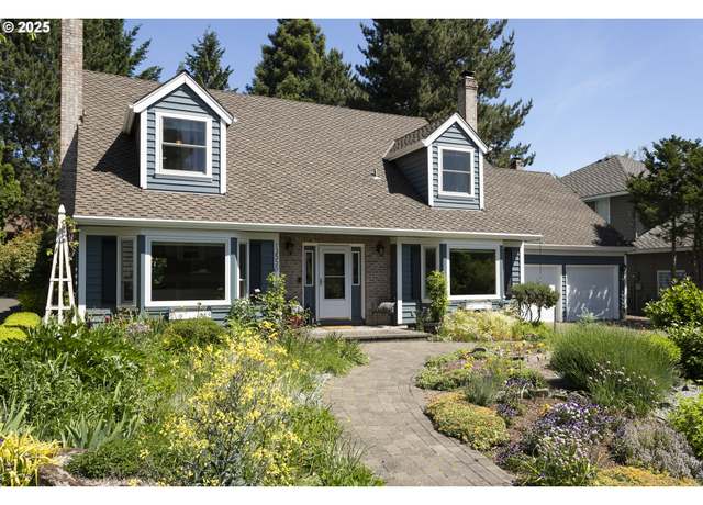 Property at 13555 SW Hiteon Ct, Beaverton, OR 97008, 4 beds, 2.5 baths