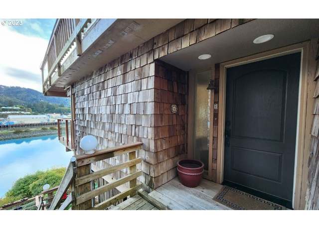 Property at 222 Del Norte Ln #12, Brookings, OR 97415, 1 bed, 2 baths
