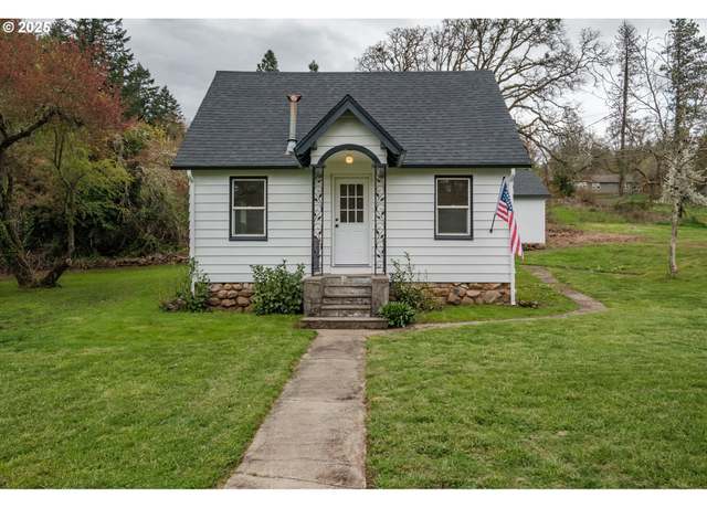 Property at 30683 Spring St, Lebanon, OR 97355, 3 beds, 1 bath