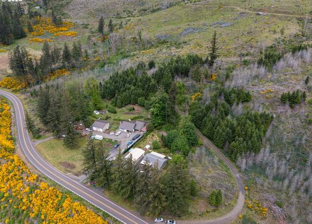 Property at 33635 North Fork Rd SE, Lyons, OR 97358, 3 beds, 2 baths