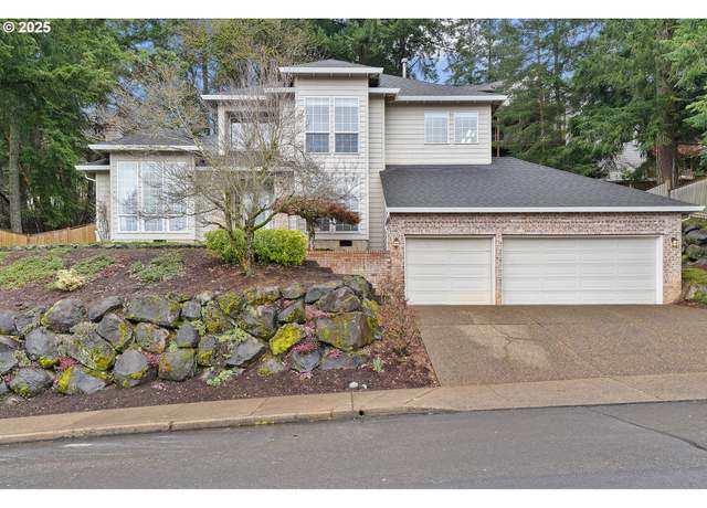 Property at 1514 Killarney Dr, West Linn, OR 97068, 3 beds, 2.5 baths