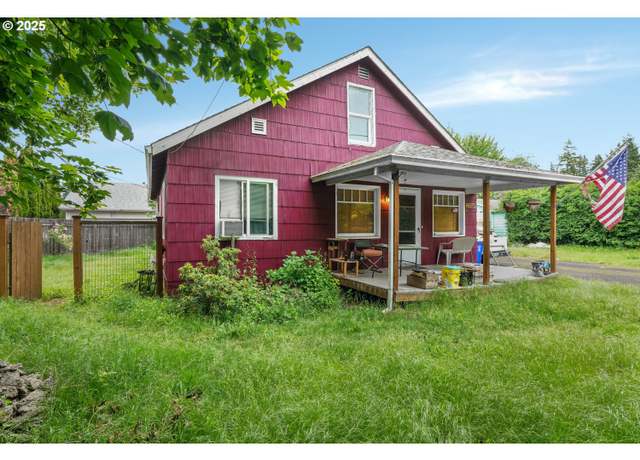 Property at 2758 SE 170th Ave, Portland, OR 97236, 3 beds, 1 bath