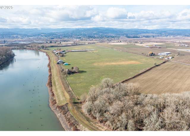 Property at 35308 Riverside Ln, Scappoose, OR 97056, 3 beds, 3 baths