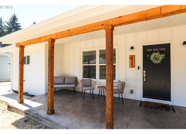 Property at 825 Horn Ln, Eugene, OR 97404, 4 beds, 2 baths