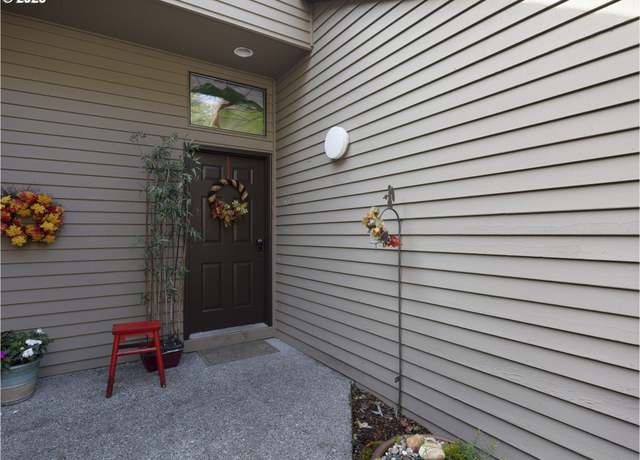 Property at 68116 E Woodruff Way #462, Welches, OR 97067, 2 beds, 2 baths