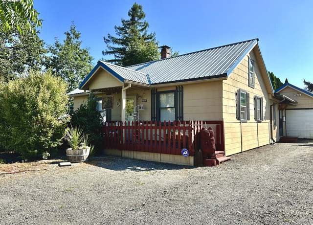 Property at 9506 SE Fuller Rd, Happy Valley, OR 97086, 2 beds, 1 bath
