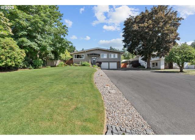 Property at 11161 SE Idleman Rd, Happy Valley, OR 97086, 4 beds, 3 baths