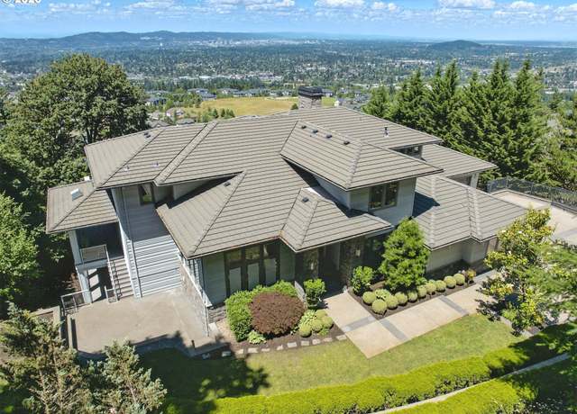 Property at 9433 SE Scotts Ridge Ct, Happy Valley, OR 97086, 5 beds, 6 baths