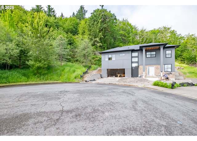 Property at 2468 Morrow Ct, Salem, OR 97304