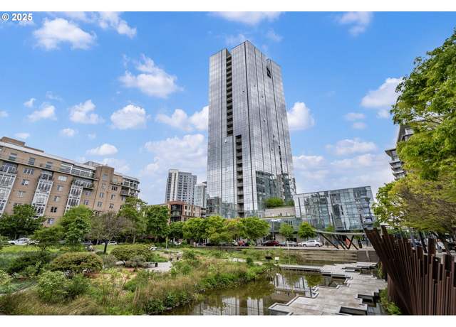 Property at 1075 NW Northrup St #814, Portland, OR 97209, 2 beds, 2.5 baths