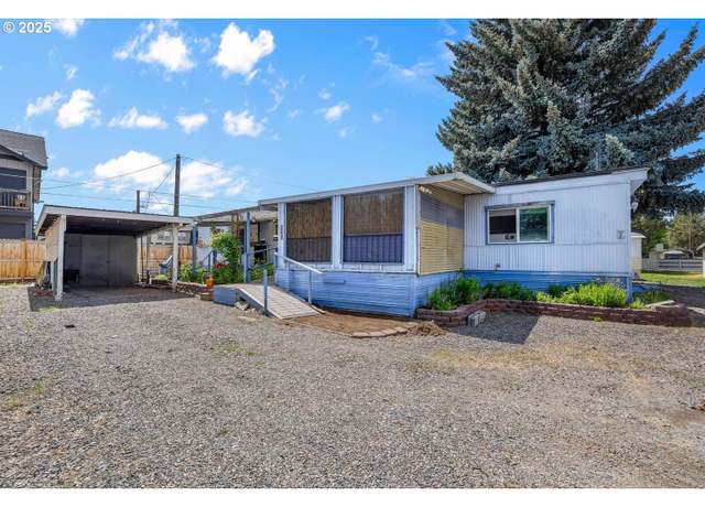 Property at 1833 SW Canal Blvd #7, Redmond, OR 97756, 2 beds, 1 bath