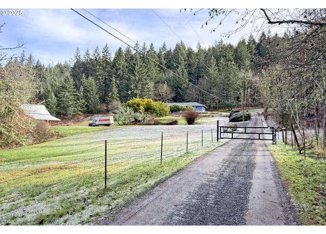 Property at 19955 SE Tillstrom Rd, Damascus, OR 97089, 4 beds, 2 baths
