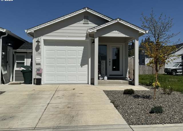 Property at 158 SE Mosher Ave, Roseburg, OR 97470, 3 beds, 2 baths