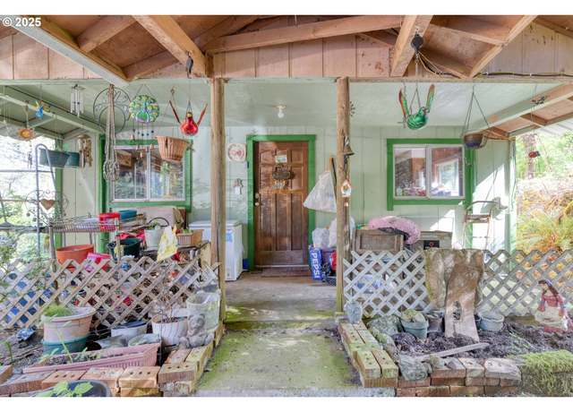 Property at 56010 Goldbrick Rd, Myrtle Point, OR 97458, 2 beds, 1 bath