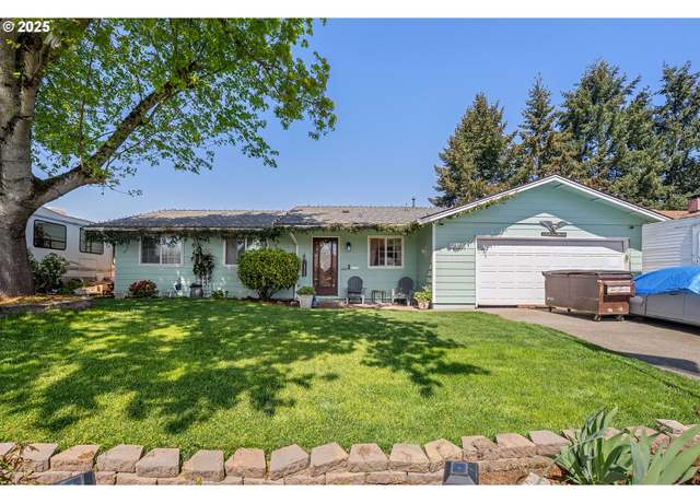 Property at 4683 Settlers Dr NE, Salem, OR 97305, 3 beds, 1.5 baths