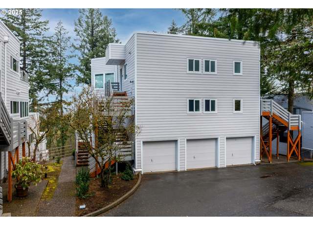 Property at 48 Eagle Crest Dr Unit 4C, Lake Oswego, OR 97035, 2 beds, 2 baths