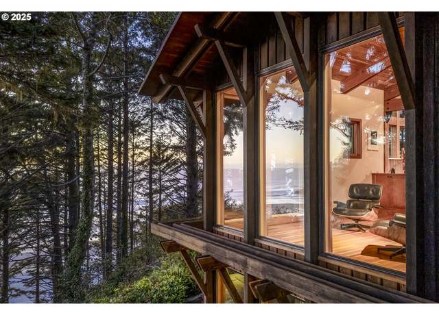 Property at 4205 Knoll Ter, Neskowin, OR 97149, 3 beds, 2.5 baths