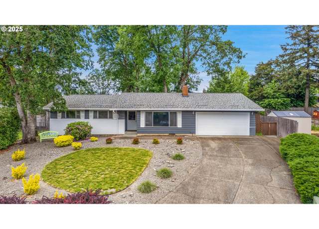 Property at 17390 SE Plymouth Ct, Milwaukie, OR 97267, 3 beds, 2 baths