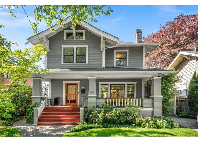 Property at 3926 NE Davis St, Portland, OR 97232, 3 beds, 1.5 baths