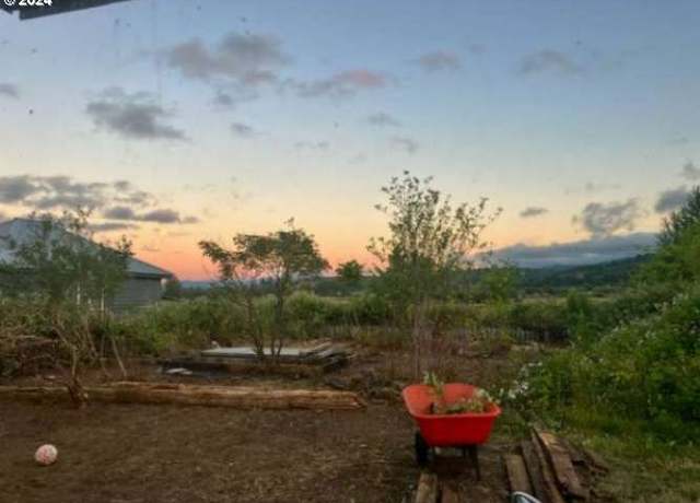 Property at 4000 Oldani Rd, Raymond, WA 98577
