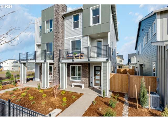 Property at 8275 SE Blanton St, Hillsboro, OR 97123, 4 beds, 3.5 baths