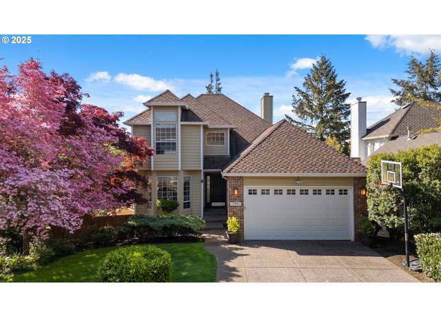 Property at 13885 Provincial Hill Dr, Lake Oswego, OR 97035, 4 beds, 3.5 baths