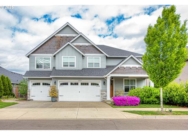 Property at 15928 Stables Pl, Oregon City, OR 97045, 4 beds, 3.5 baths