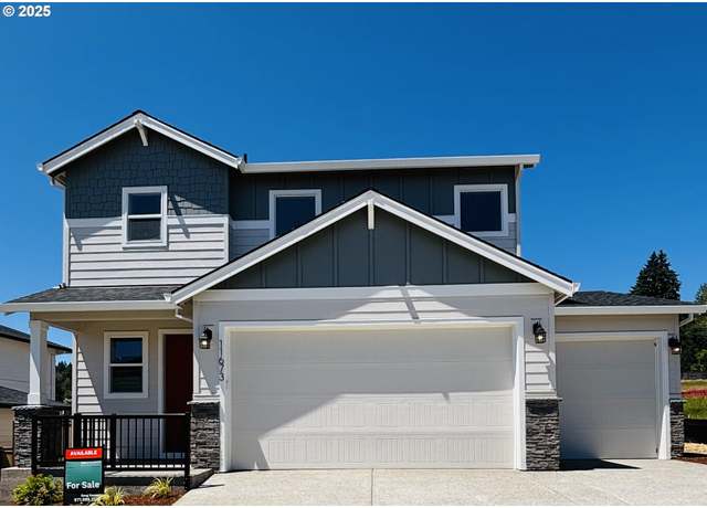 Property at 11673 SE Crown Point Way #682, Happy Valley, OR 97086, 3 beds, 2.5 baths