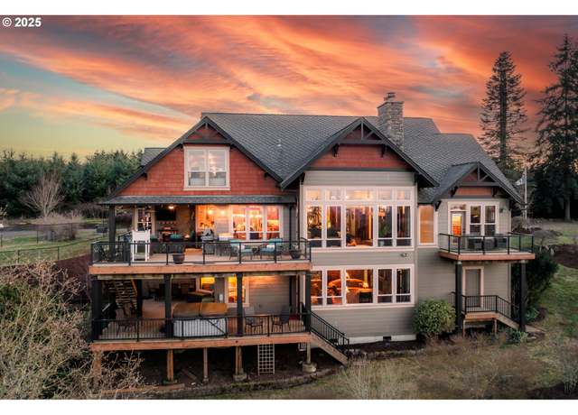 Property at 7118 Grandview Ave, Scotts Mills, OR 97375, 4 beds, 3 baths