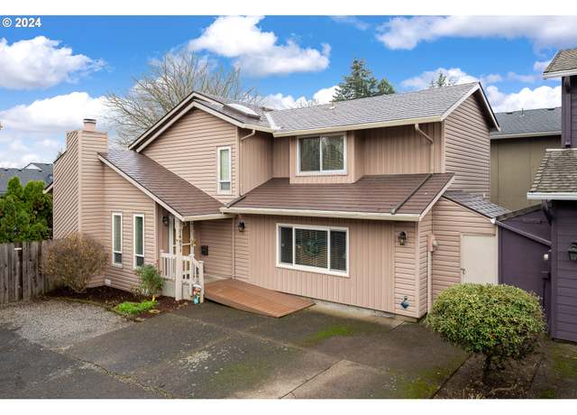 Property at 14871 NE Graham St, Portland, OR 97230, 3 beds, 2.5 baths