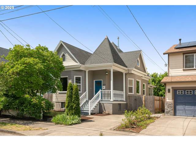 Property at 4829 SE 62nd Ave, Portland, OR 97206, 3 beds, 2.5 baths