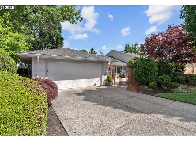 Property at 7250 SW Arbor Lake Dr, Wilsonville, OR 97070, 2 beds, 2 baths