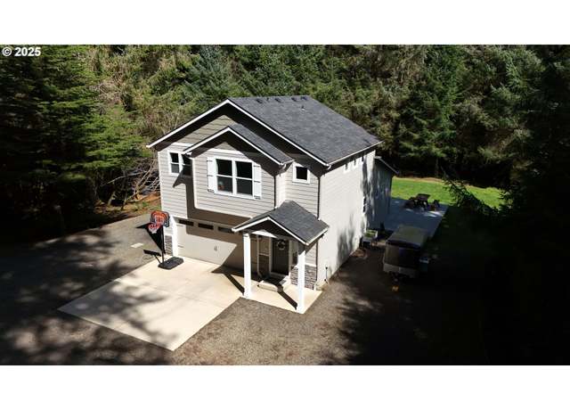 Property at 83606 Clear Lake Rd, Florence, OR 97439, 3 beds, 2.5 baths