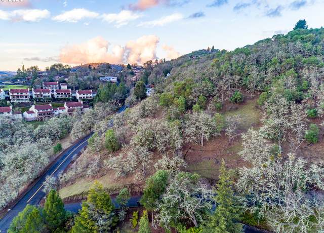 Property at NE Sunset St, Roseburg, OR 97470