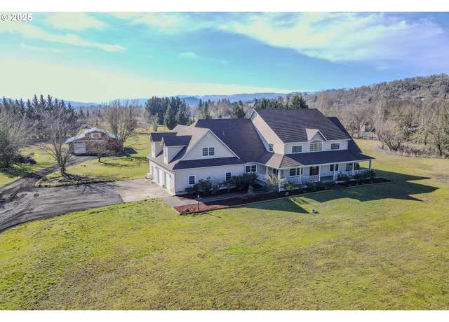 Property at 3181 Fisher Rd, Roseburg, OR 97471, 4 beds, 4.5 baths