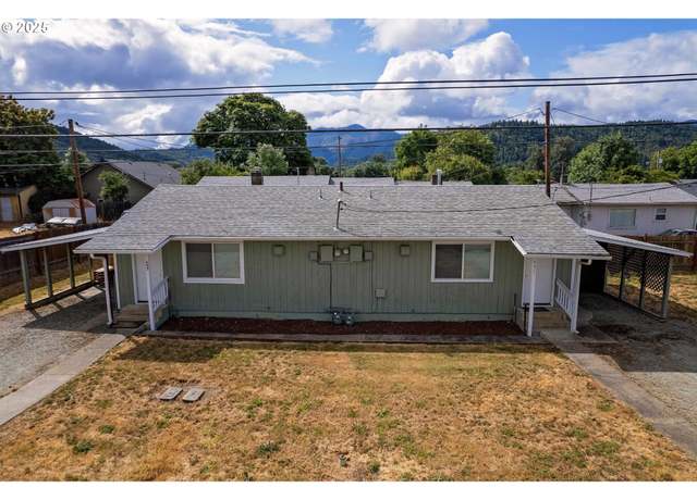 Property at 451 E 3rd Ave, Riddle, OR 97469, 4 beds, 2 baths