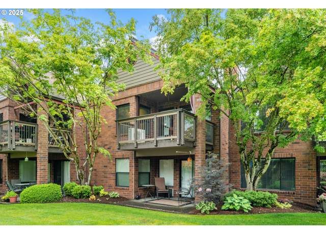 Property at 15525 SW 114th Ct #34, Tigard, OR 97224, 2 beds, 2 baths