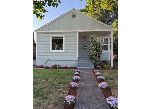 Property at 708 W 28th St, Vancouver, WA 98660, 2 beds, 1 bath