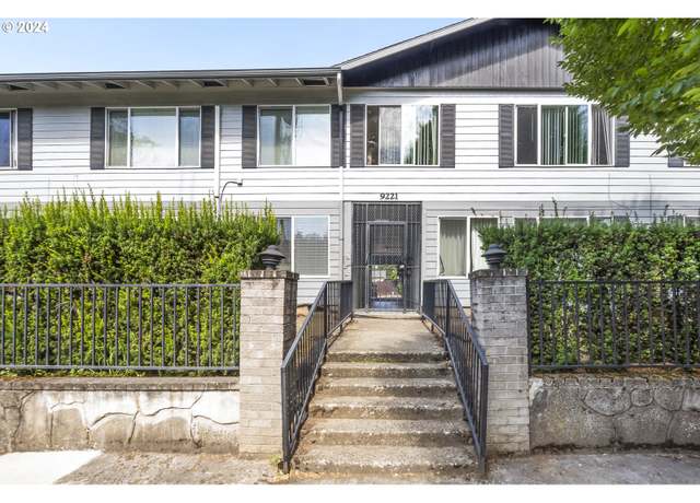 Property at 9221 N Lombard St #12, Portland, OR 97203, 2 beds, 1 bath